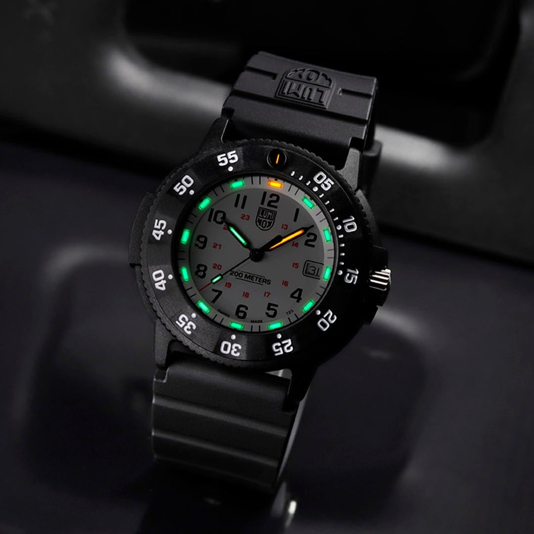 Luminox Original Navy SEAL Evo 43mm