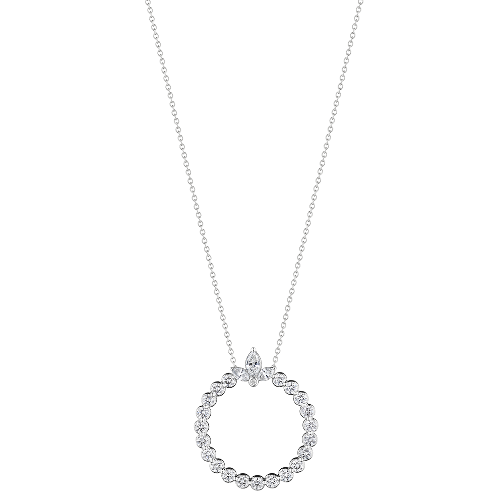 Verragio 18 Karat White Gold Graduated Diamond Circle Pendant