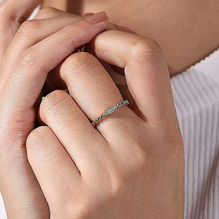 Gabriel & Co. Yellow Gold Bujukan Marquise Cluster Diamond Station Ring
