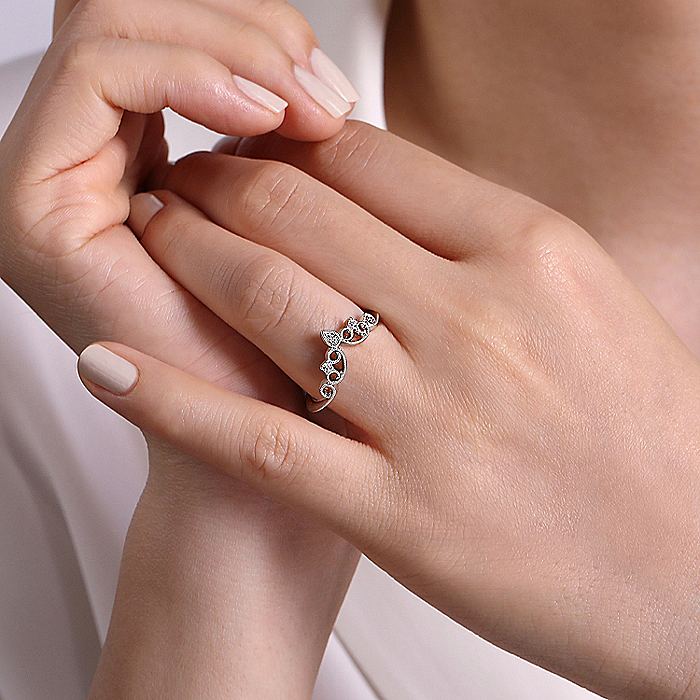 Gabriel & Co. 14 Karat White Gold Curved Filigree Diamond Ring