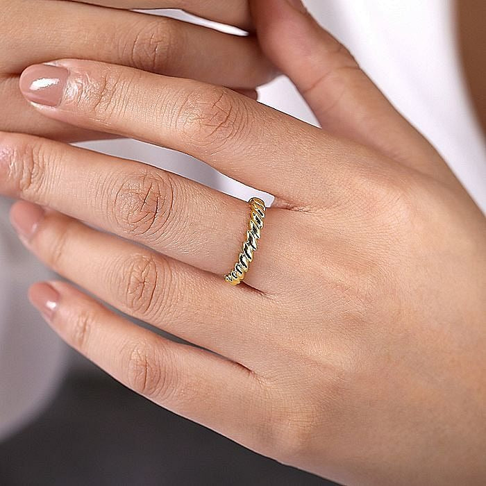 Gabriel & Co. Yellow Gold Tilted Leaf Ring