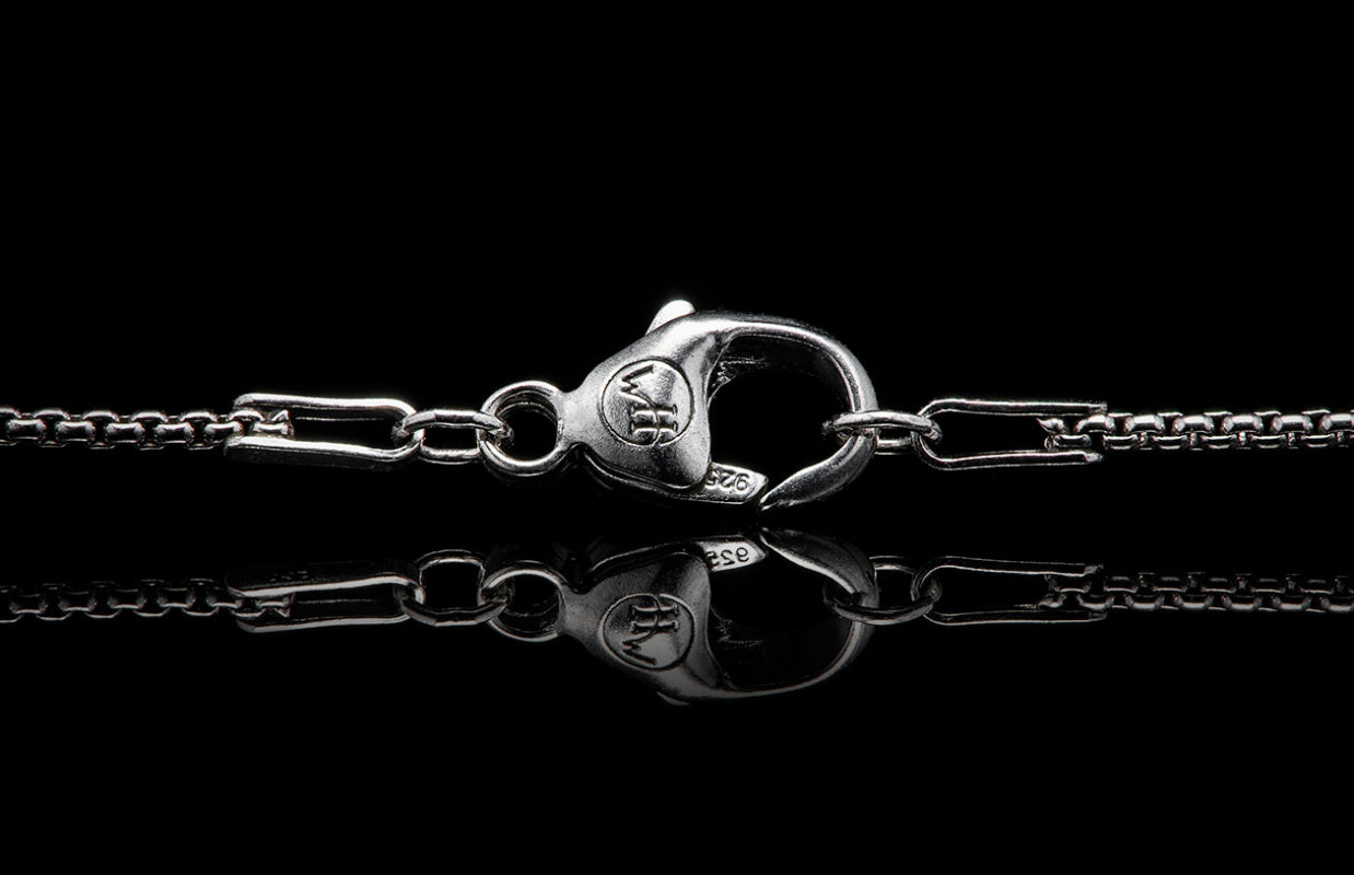 William Henry 'Labradorite Shift' Necklace