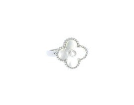 Diamond Fashion Rings  -  Women'