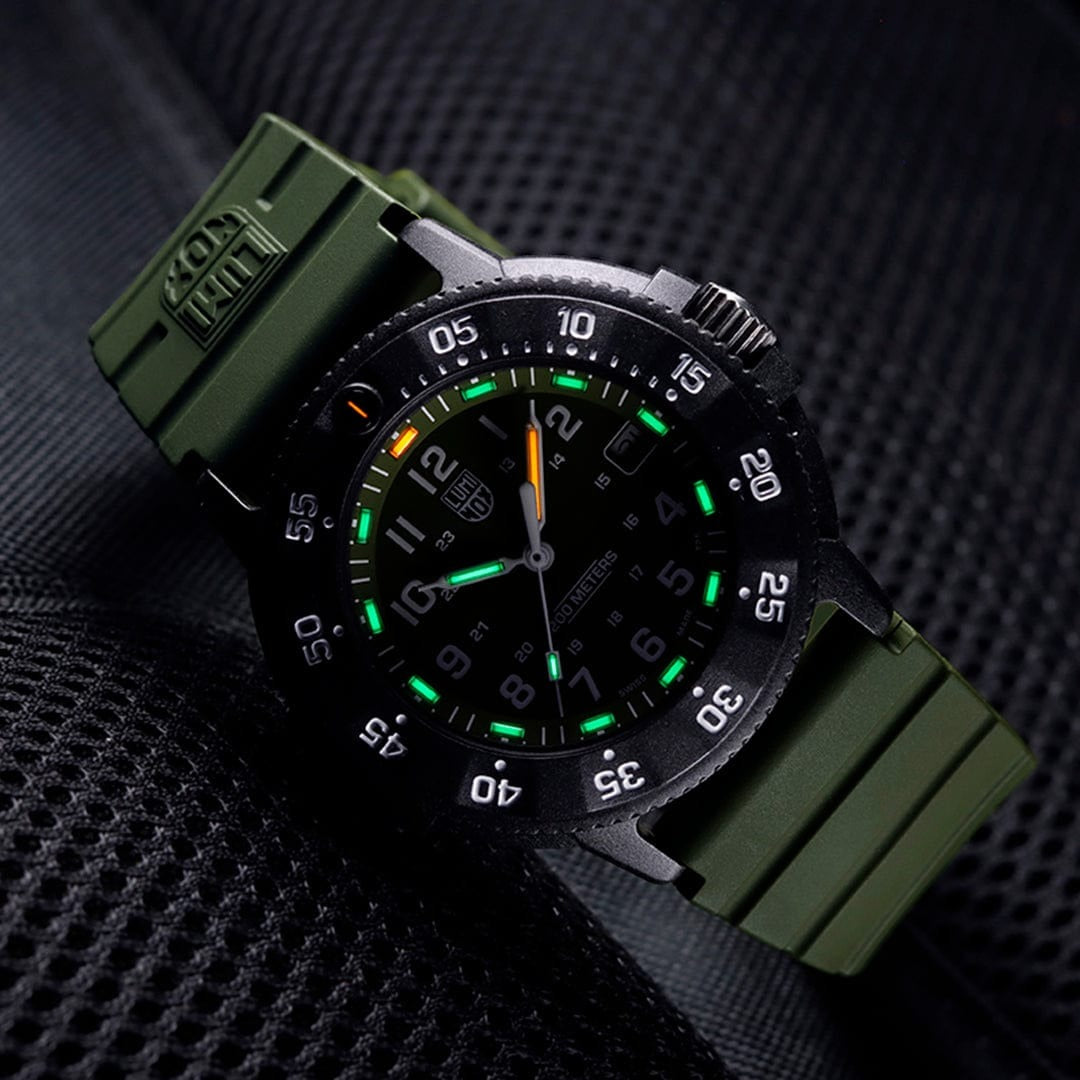 Luminox Original Navy SEAL EVO 43mm - Watches - Mens