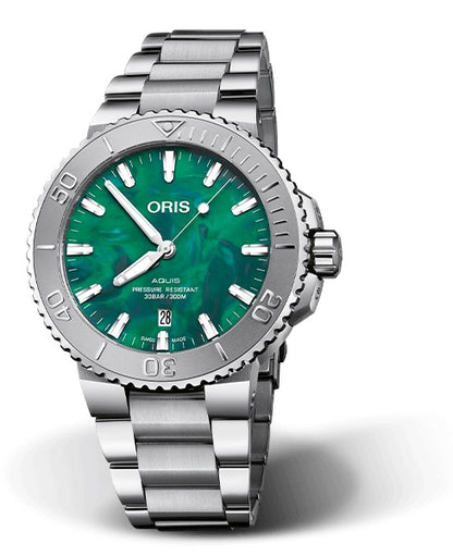 Oris Aquis X Bracenet 43.5mm - Watches - Mens
