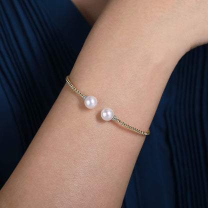 Gabriel & Co. Pearl Bujukan Bracelet - Pearl Bracelets