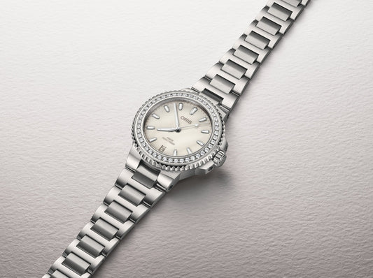 Oris Aquis Date Diamonds