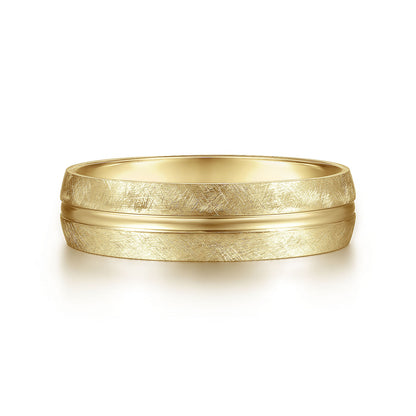 Gabriel & Co Yellow Gold Wedding Band With A Polished Center Accent And A Brushed Texture - Gold Wedding Bands - Men's