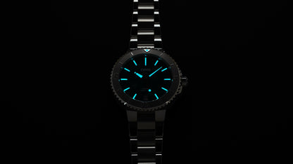 Oris Aquis X Bracenet 43.5mm - Watches - Mens